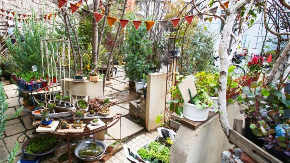 ブリキのジョーロ