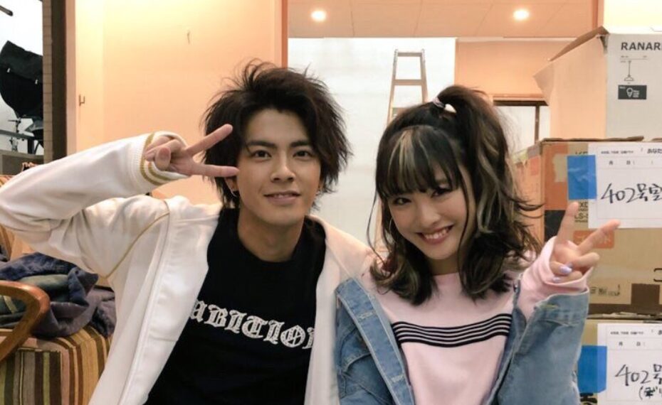 大友花恋と中尾暢樹