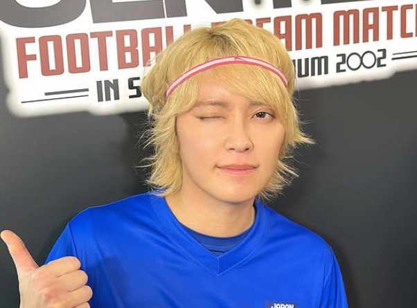 手越祐也